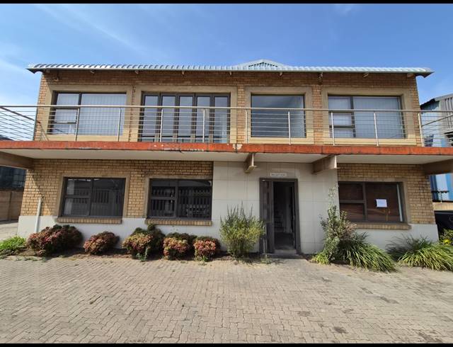 546M² WAREHOUSE TO LET IN WADEVILLE